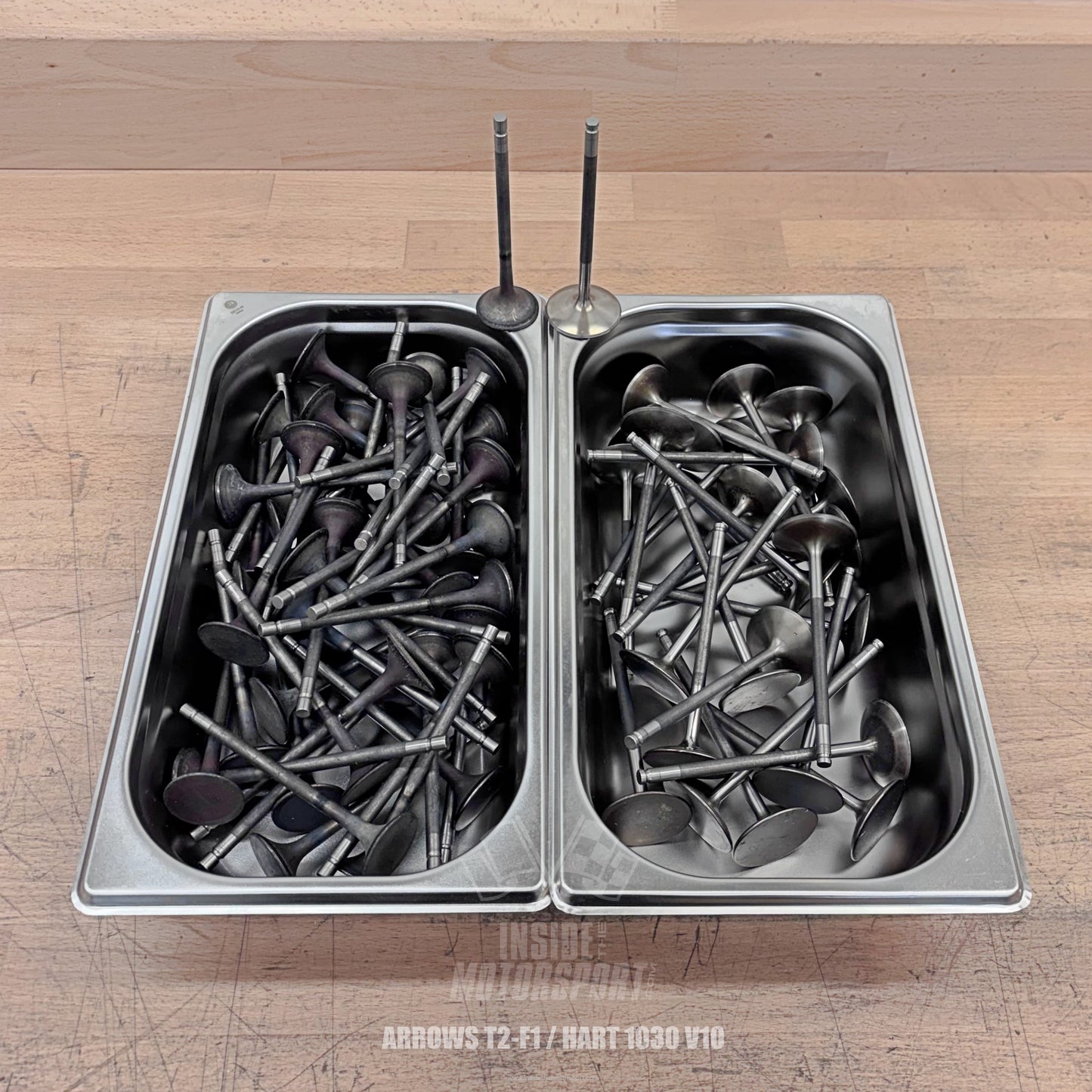 Original Titanium Intake and Exhaust Valves Arrows T2-F1 / Hart 1030 V10 E-Spec Engine - F1