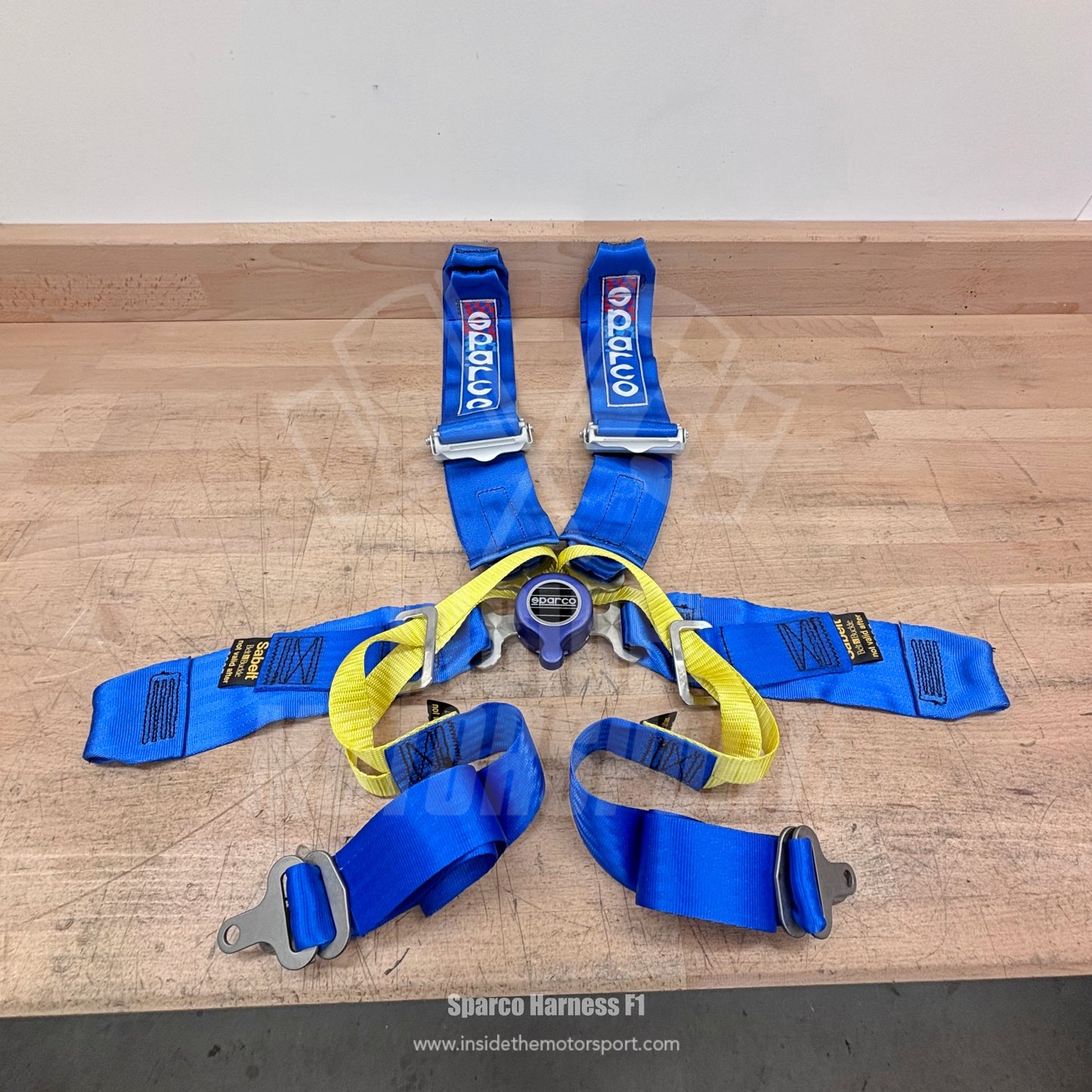 Sparco 6-Point Harness / Belt – Sauber Petronas C21 Formula One 2002