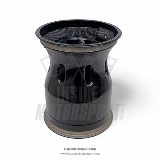 Very Rare OZ Racing Rear Rim Alfa Romeo Sauber C37 - 2018 - F1