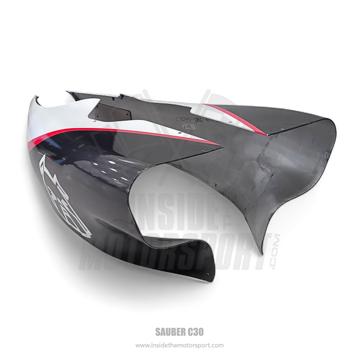 Left and Right Carbon Sidepod - Sauber C30 - 2011 - F1