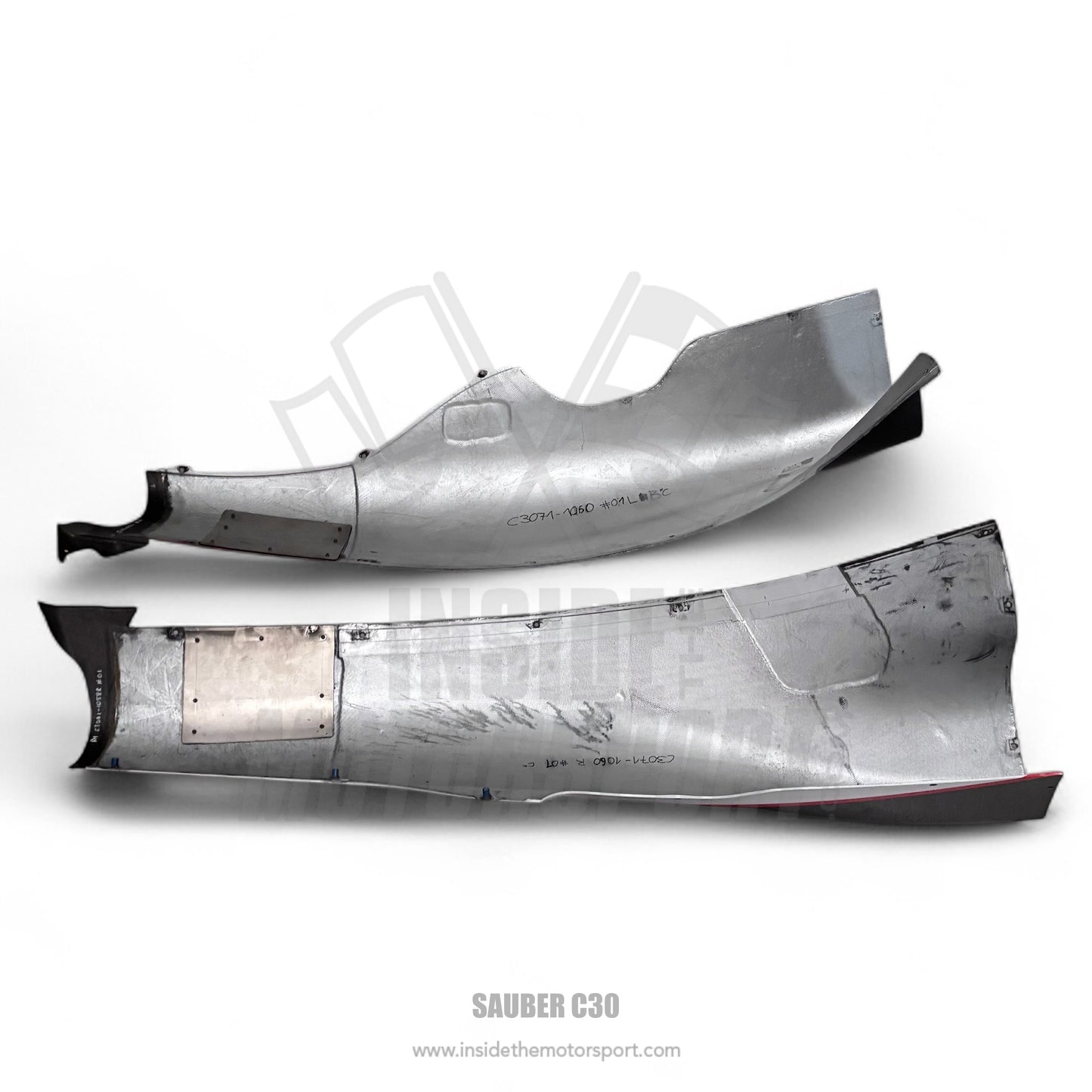 Left and Right Carbon Sidepod - Sauber C30 - 2011 - F1