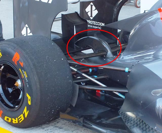Carbon Lower Rear Wing Support Cover - Sauber C31 - 2012 - F1 - Formula One