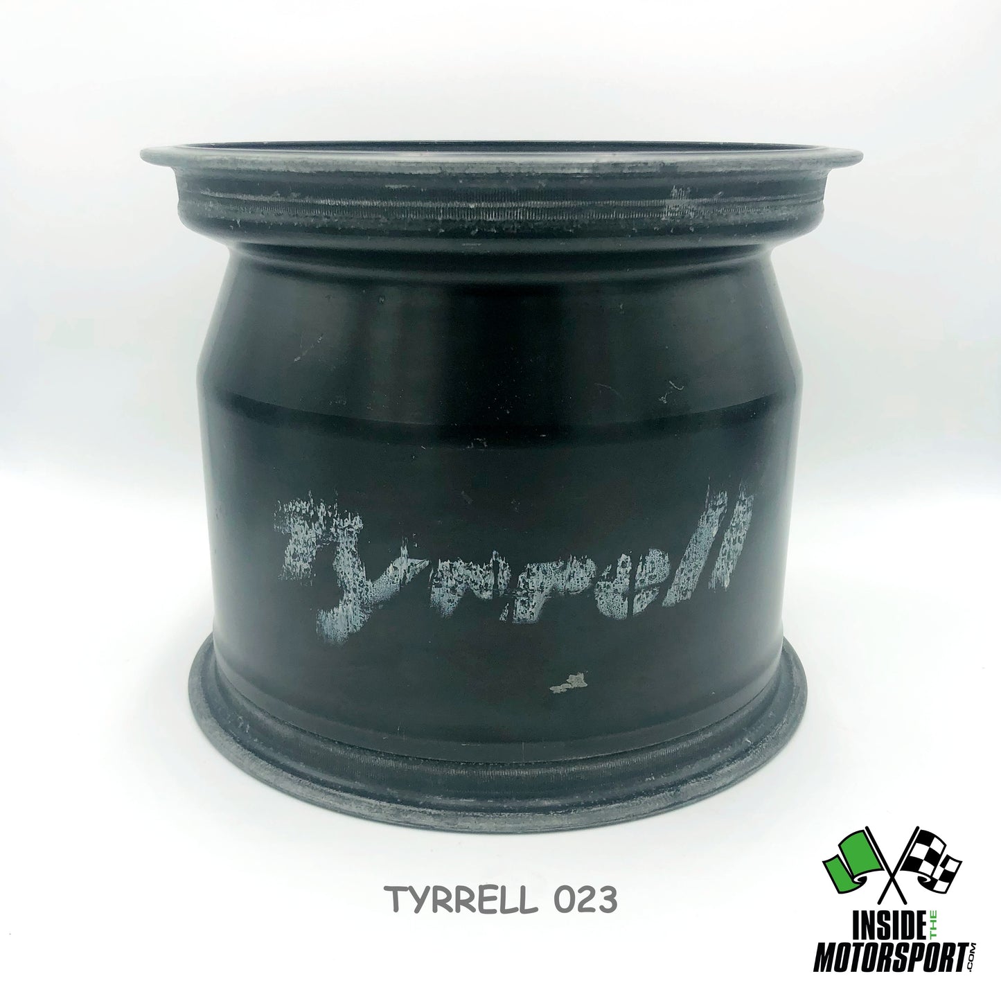 Race Used Front Rim Tyrrell 023 F1 from 1995 - Formula One